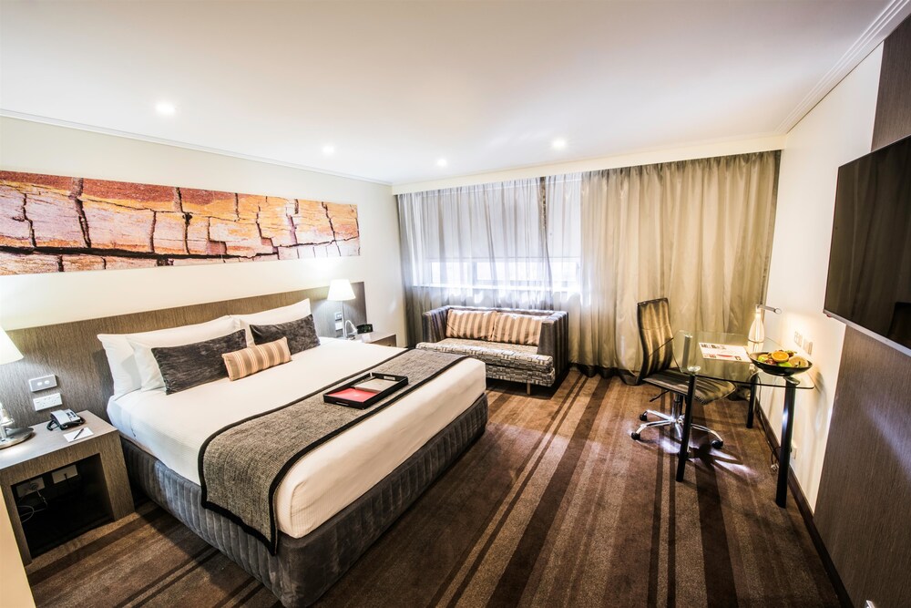 Rydges World Square