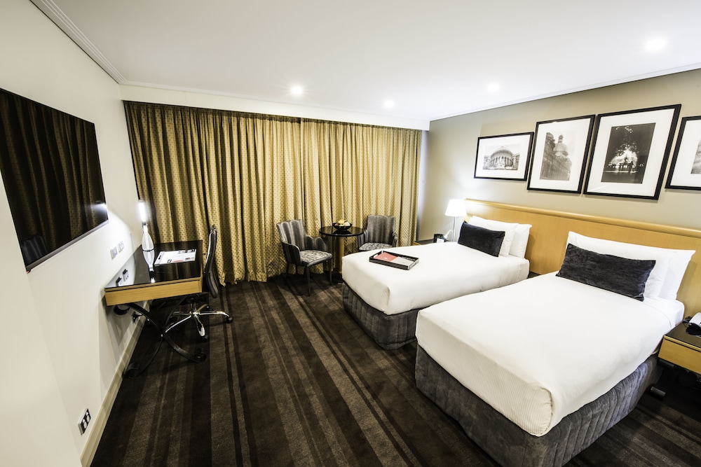 Rydges World Square