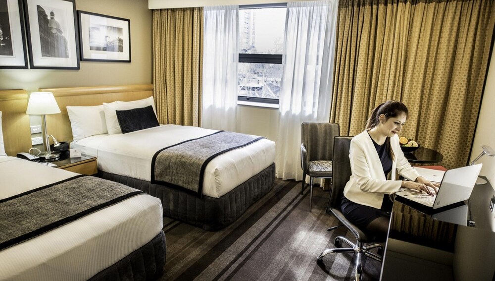 Rydges World Square