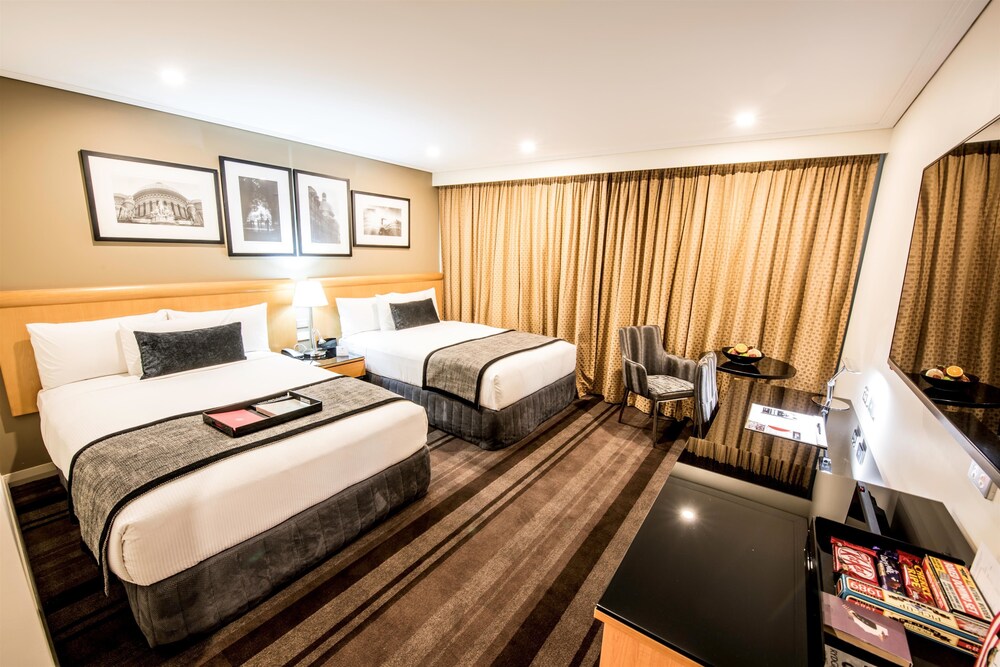 Rydges World Square