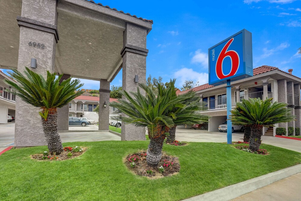 Motel 6 La Mesa, CA