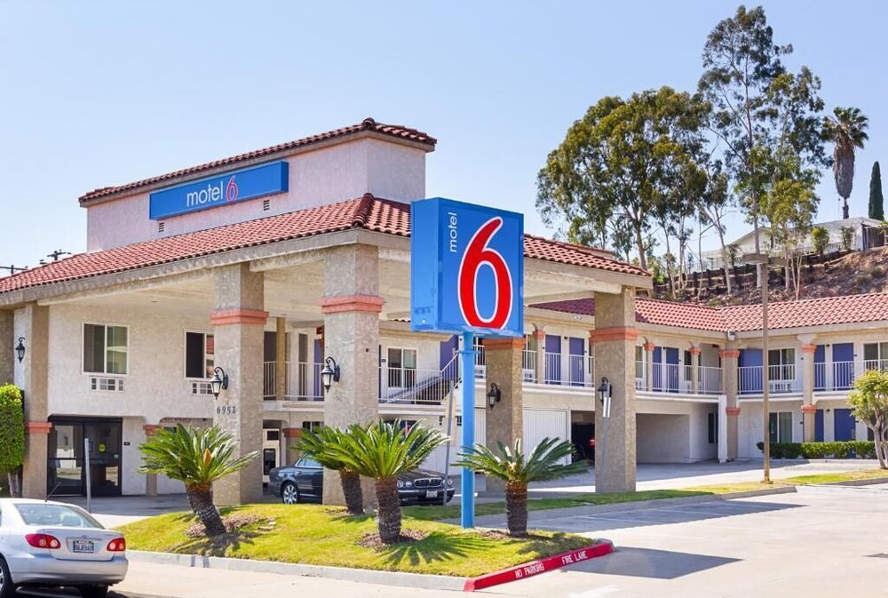 Motel 6 La Mesa, CA