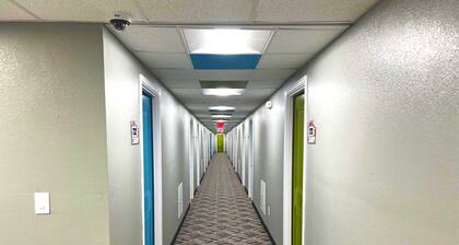 Philly Inn & Suites
