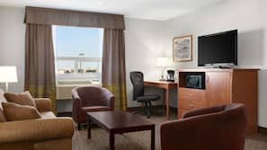 Desk, free cribs/infant beds, free WiFi, bed sheets