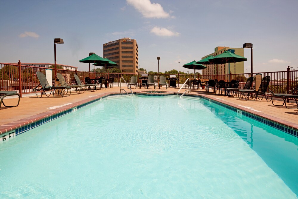 Staybridge Suites San Antonio, an IHG Hotel