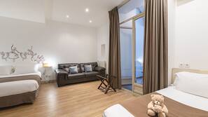 In-room safe, desk, soundproofing, iron/ironing board