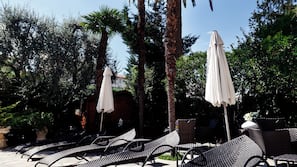 Outdoor pool, pool loungers