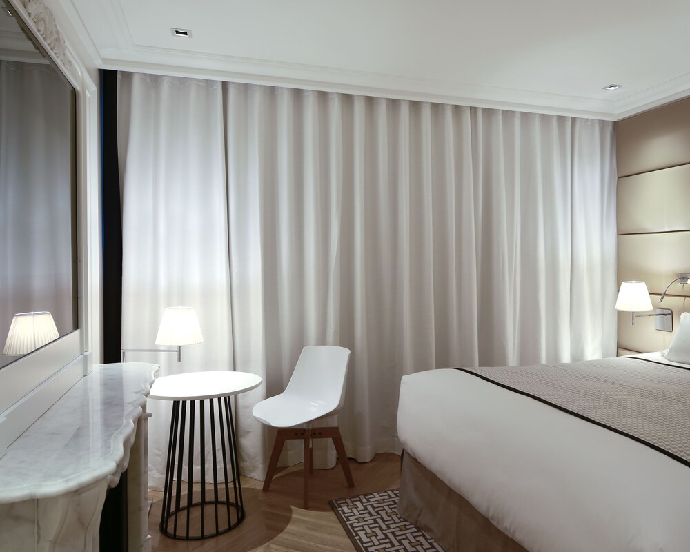 Hotel R de Paris in Paris | Best Rates & Deals on Orbitz Hotel R de Paris in Paris | Best Rates & Deals on Orbitz