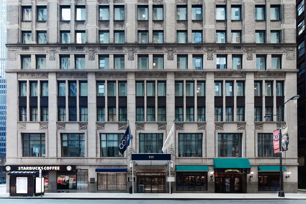 Club Quarters Hotel, Central Loop, Chicago in Chicago | Best Rates & Deals  on Orbitz