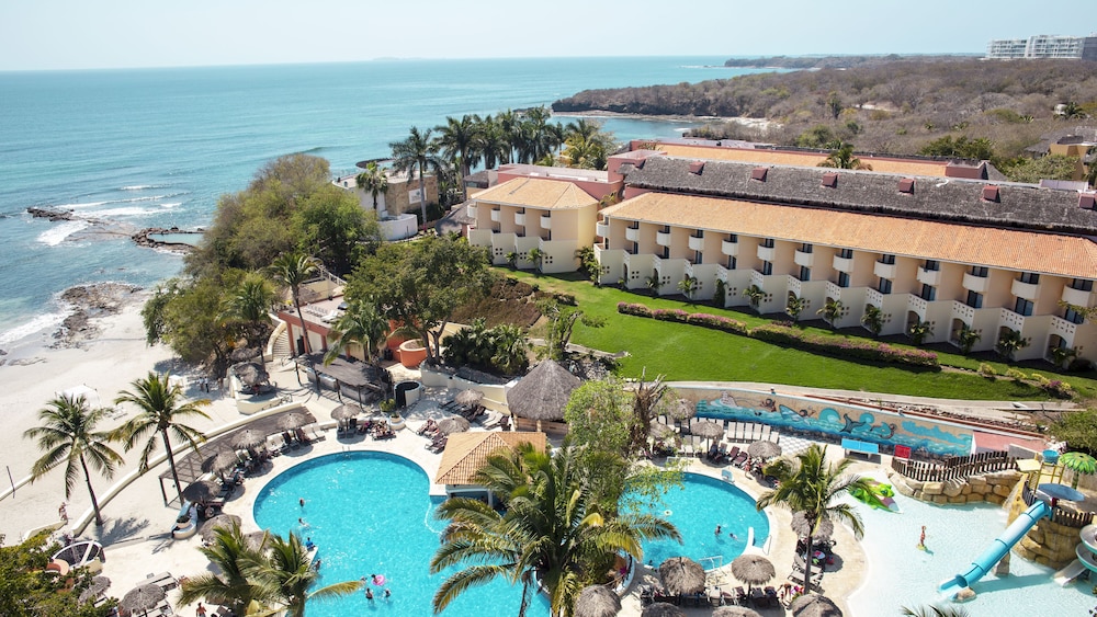 flirting games at the beach hotels san diego hotel flirting games at the beach hotels san diego hotel