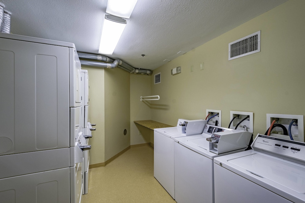 Laundry room, Towneplace Suites By Marriott Streetsboro