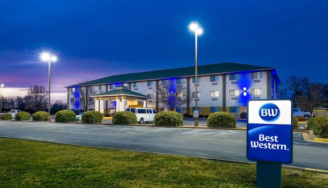 Best Western Big Spring Lodge In Joplin Mo Expedia