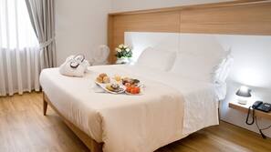 Minibar, in-room safe, desk, soundproofing