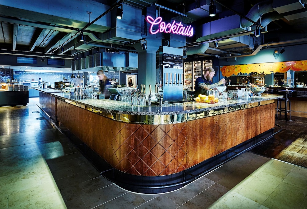 Clarion Hotel Amaranten In Stockholm Hotel Rates Reviews - 