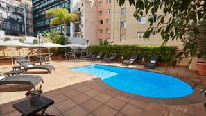 Outdoor pool, pool loungers