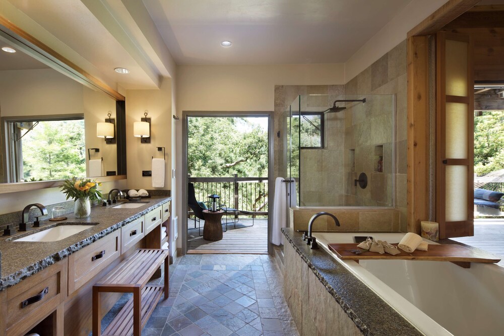 Bathroom, Alila Ventana Big Sur - Adults Only