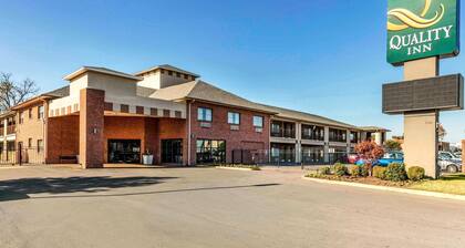 Quality Inn Airport I-240