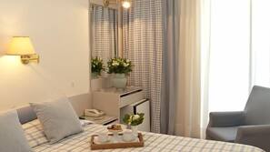 Couette en duvet d'oie, bureau, rideaux occultants