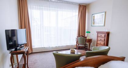 Pannonia Hotel