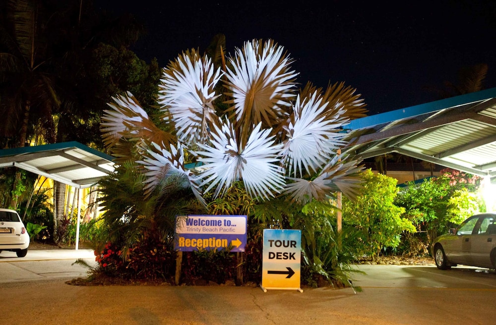 Property entrance, Trinity Beach Pacific