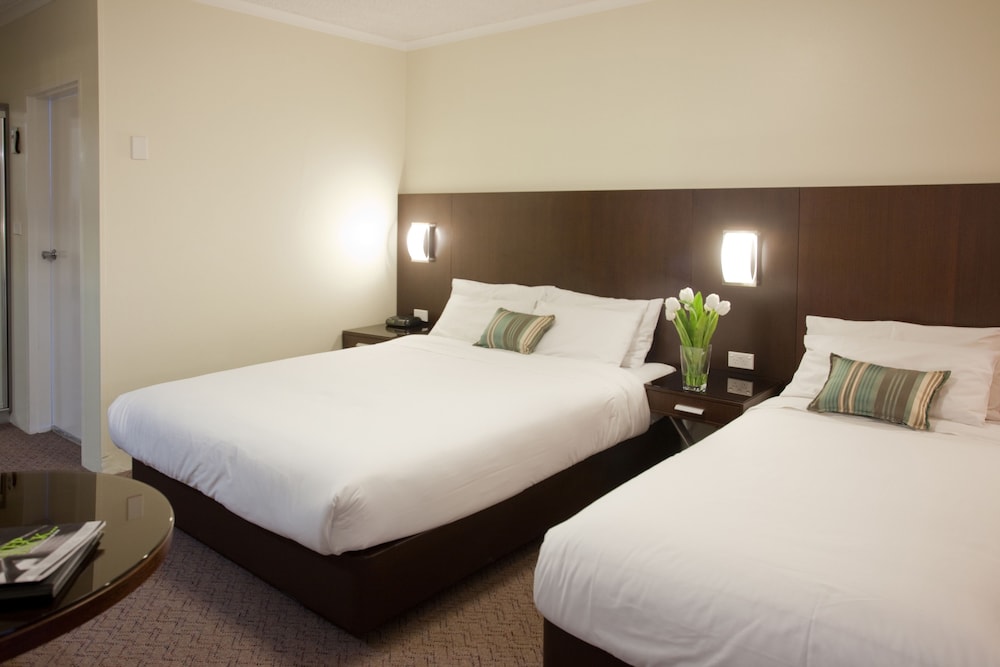 Central Motel & Apartments, Best Western Signature Collection