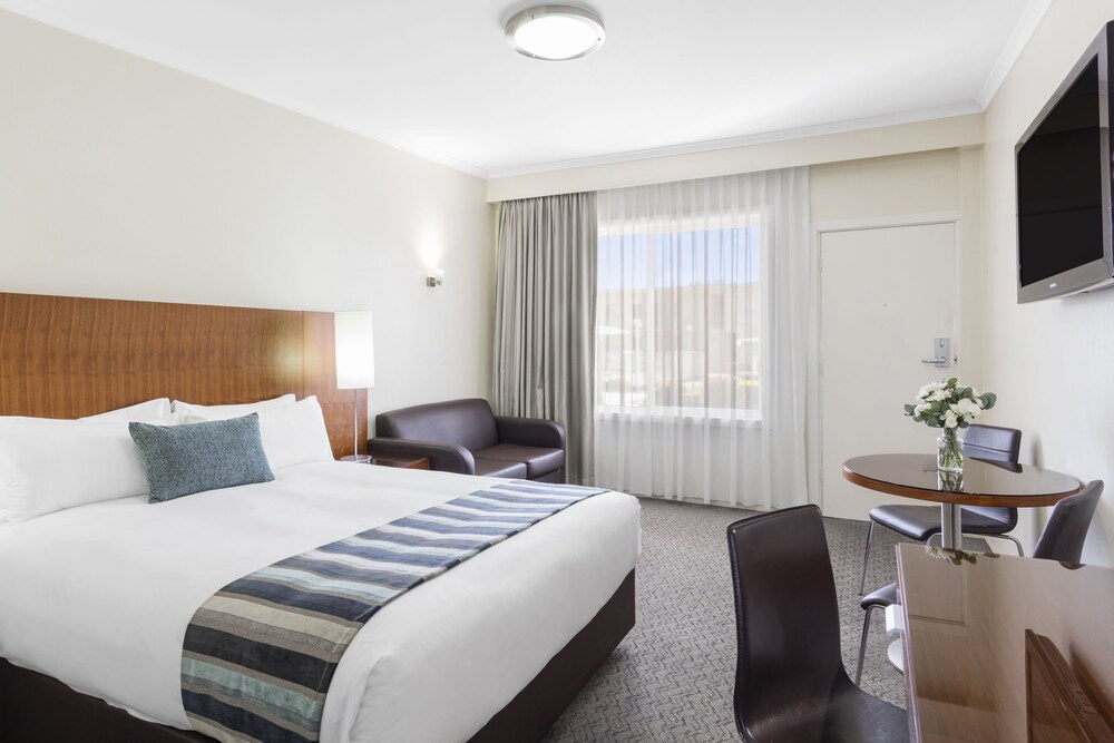 Central Motel & Apartments, Best Western Signature Collection