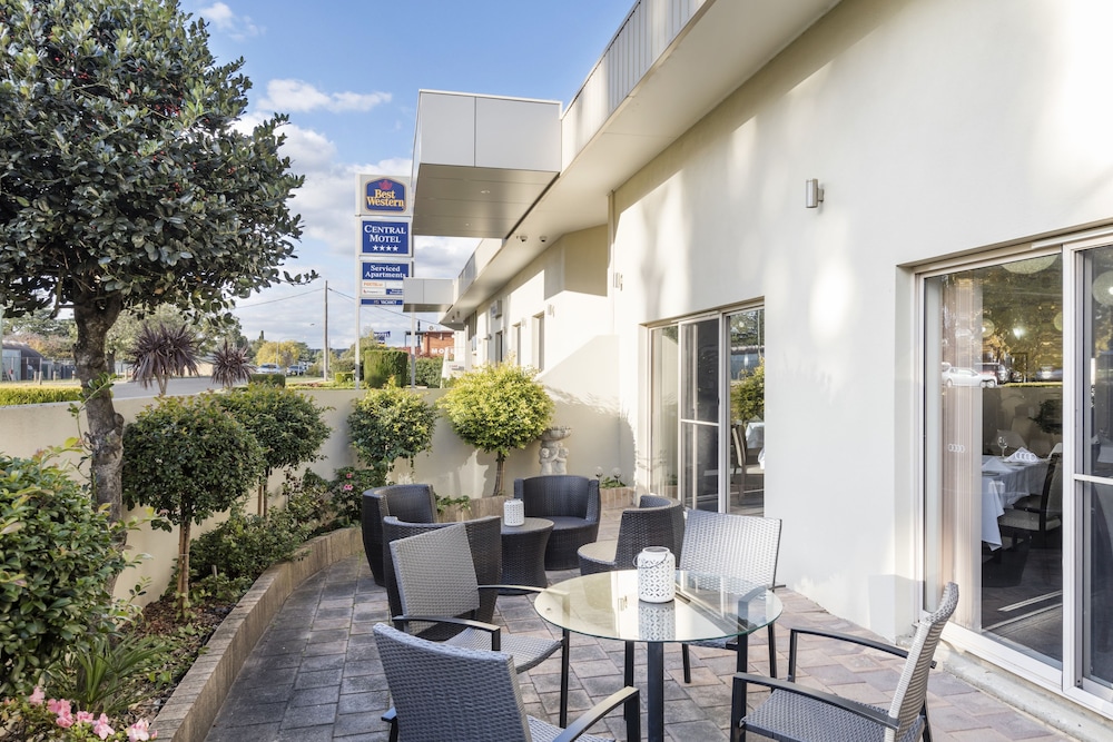 Central Motel & Apartments, Best Western Signature Collection