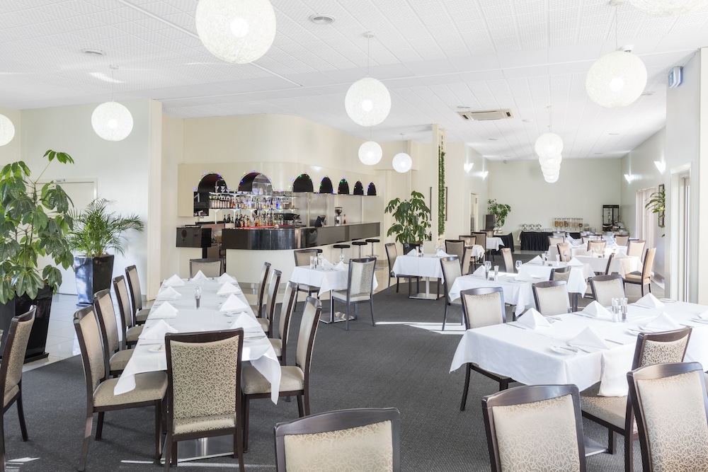 Central Motel & Apartments, Best Western Signature Collection