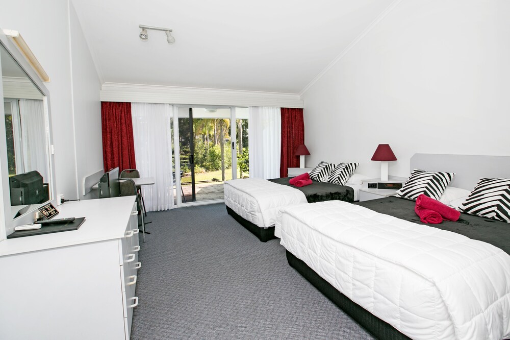 Room, The Cubana Resort Nambucca Heads