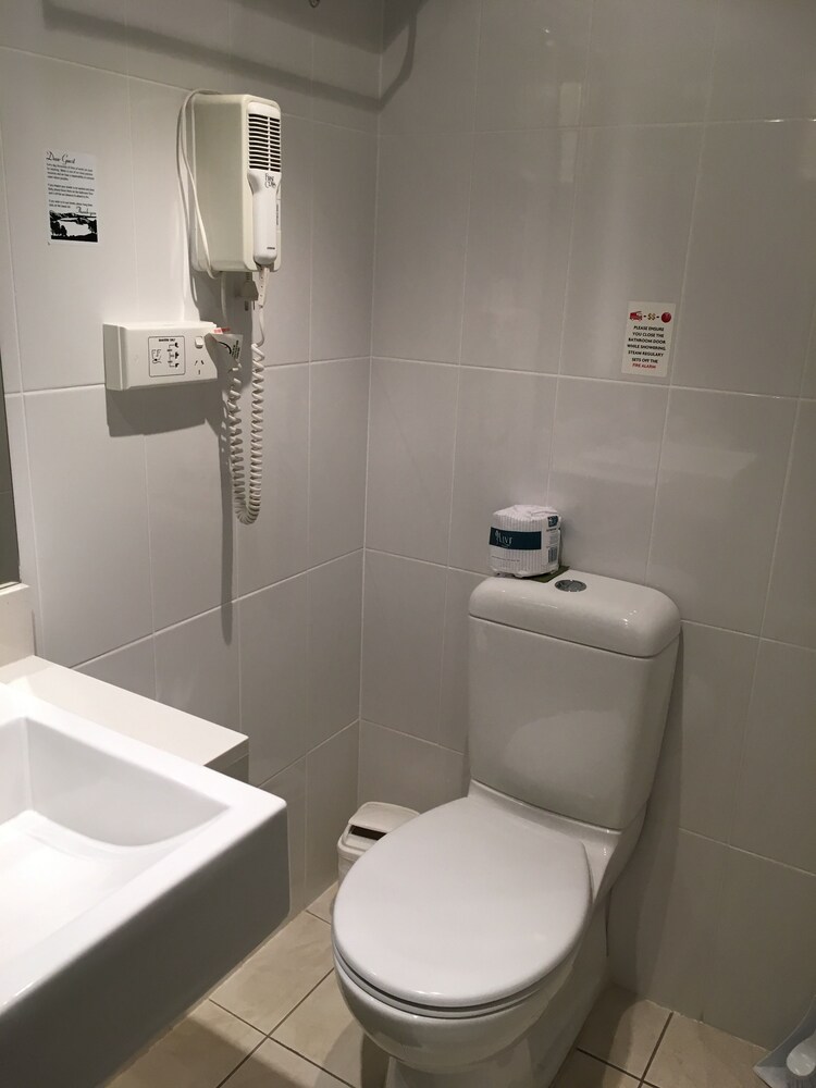 Townhouse Hotel