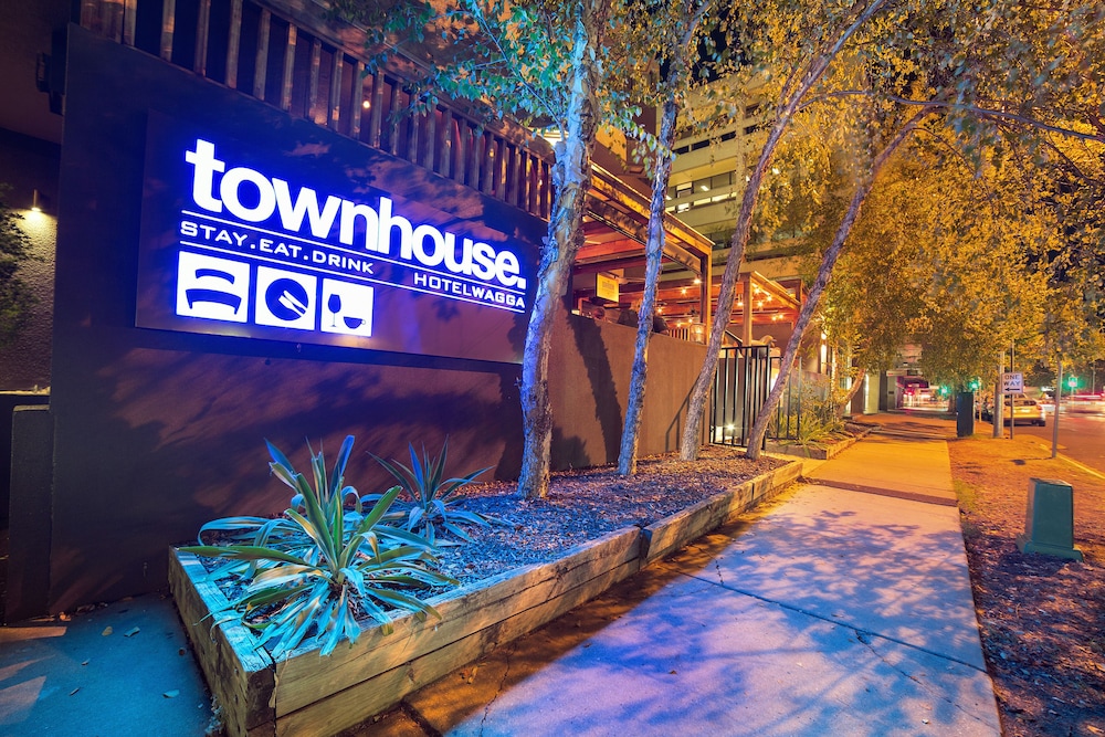 Townhouse Hotel