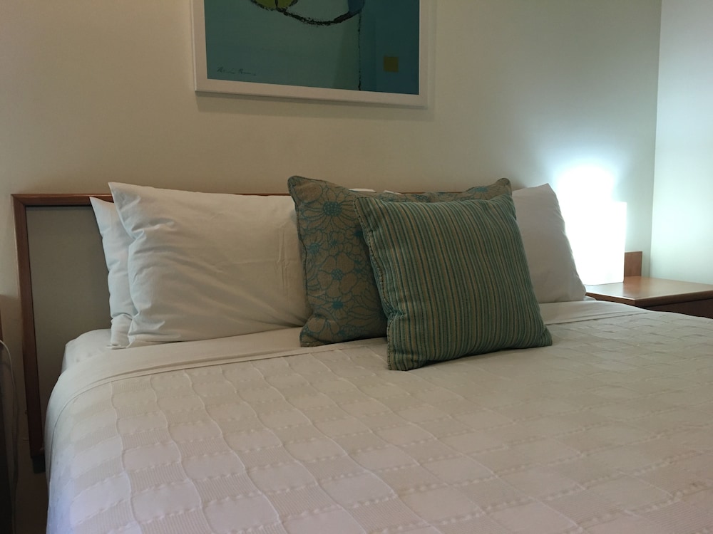 Townhouse Hotel