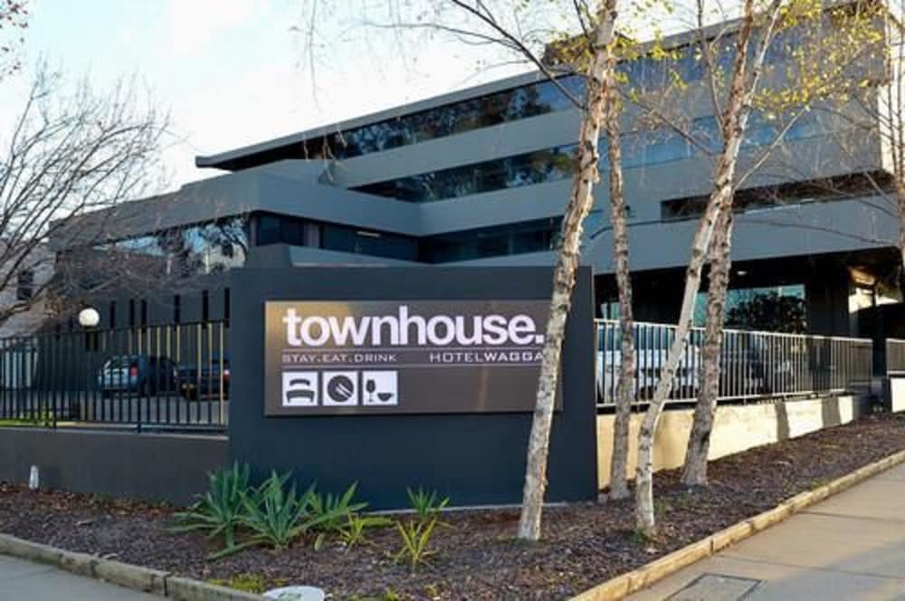 Townhouse Hotel