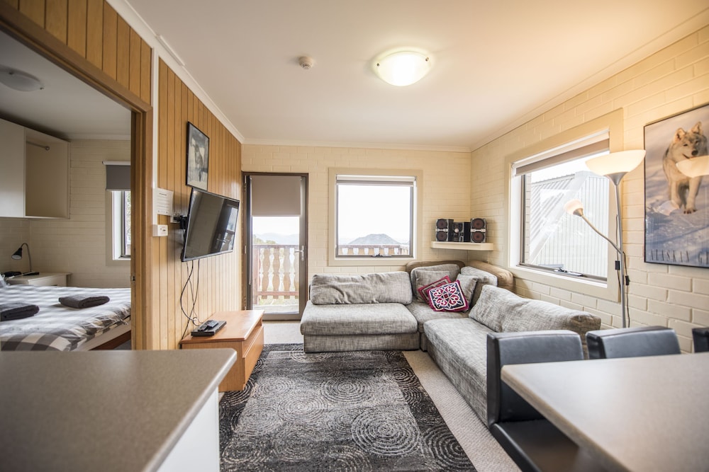 Enzian Hotel - Mt Buller