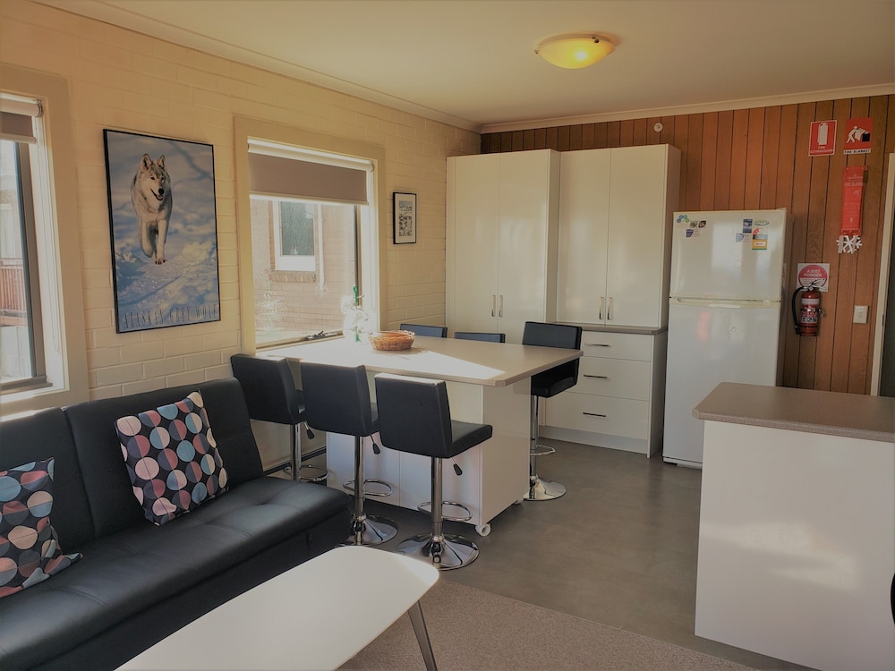 Enzian Hotel - Mt Buller