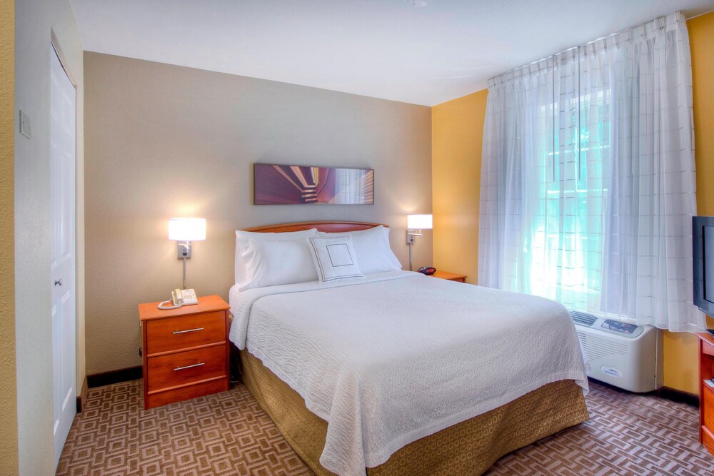 TownePlace Suites by Marriott Raleigh Cary-Weston Parkway