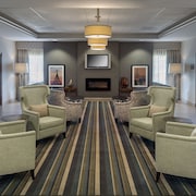 Revere Hotels With Jacuzzis Hot Tubs In Room Hotwire