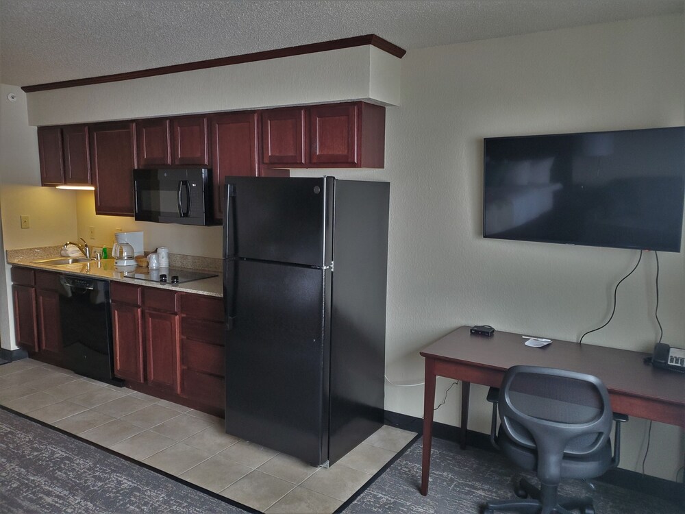 Cobblestone Suites Oshkosh