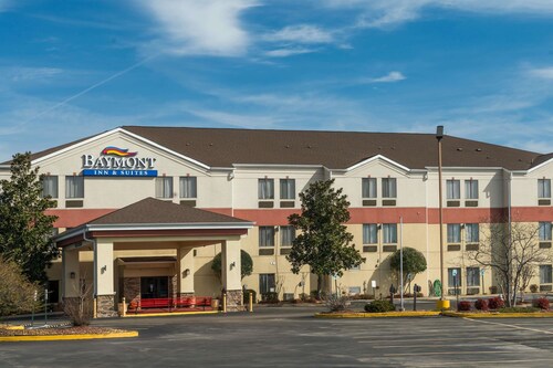 Hotels Near Wolfchase Galleria Memphis Top 10 By Baymont By Wyndham Cordova Memphis Wolfchase