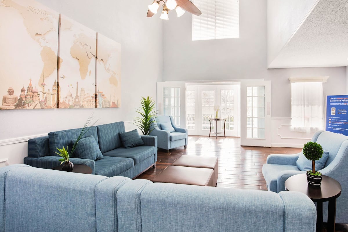 Quality Inn Trussville I 59 Exit 141 In Birmingham Al Expedia