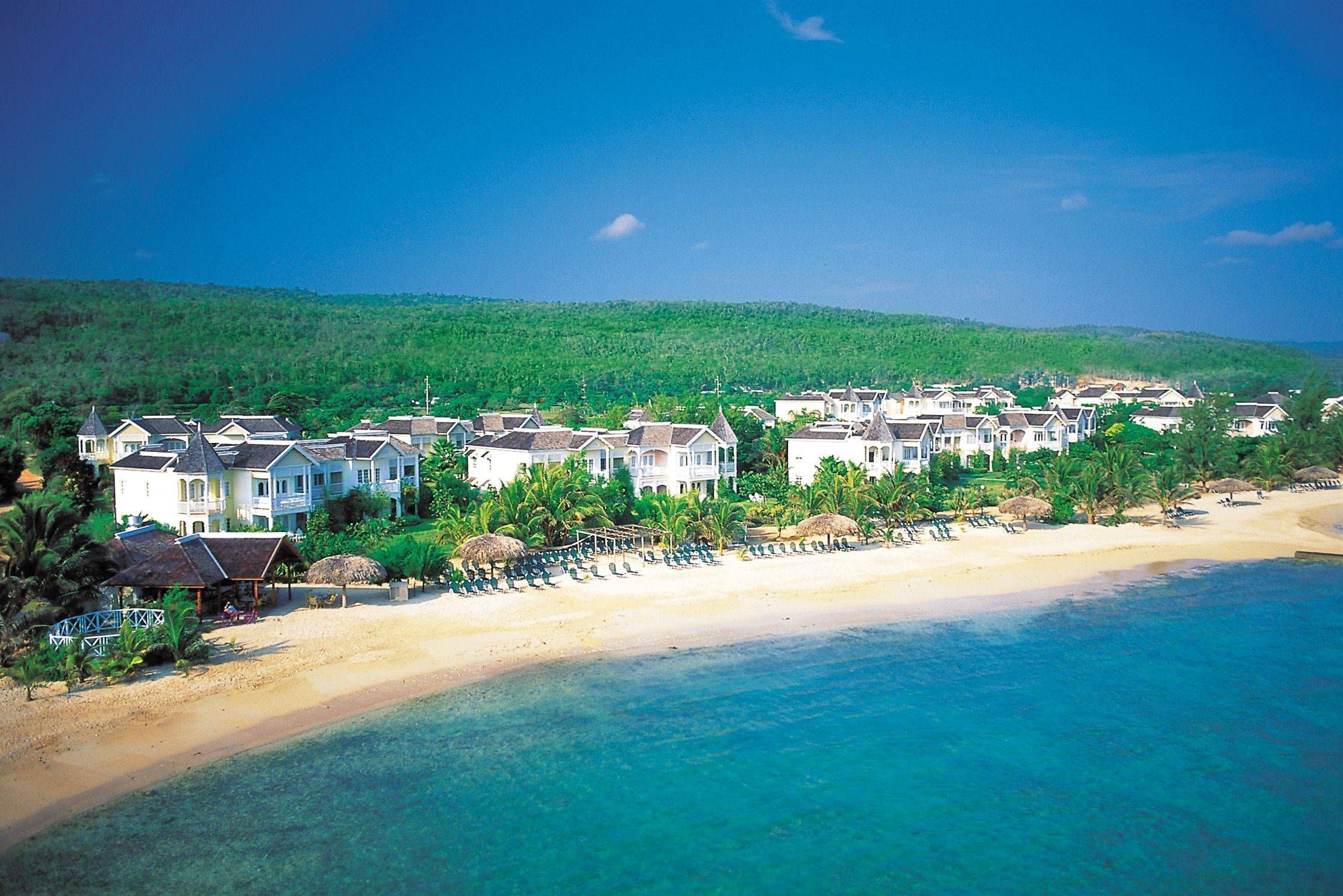 Breezes Resort & Spa Rio Bueno All Inclusive in Rio Bueno in Montego Bay, Jamaica