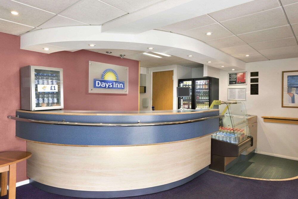 Days Inn by Wyndham Membury M4