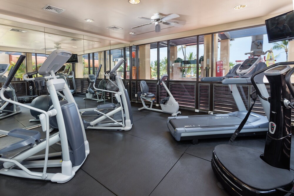 Fitness facility, Kona Coast Resort