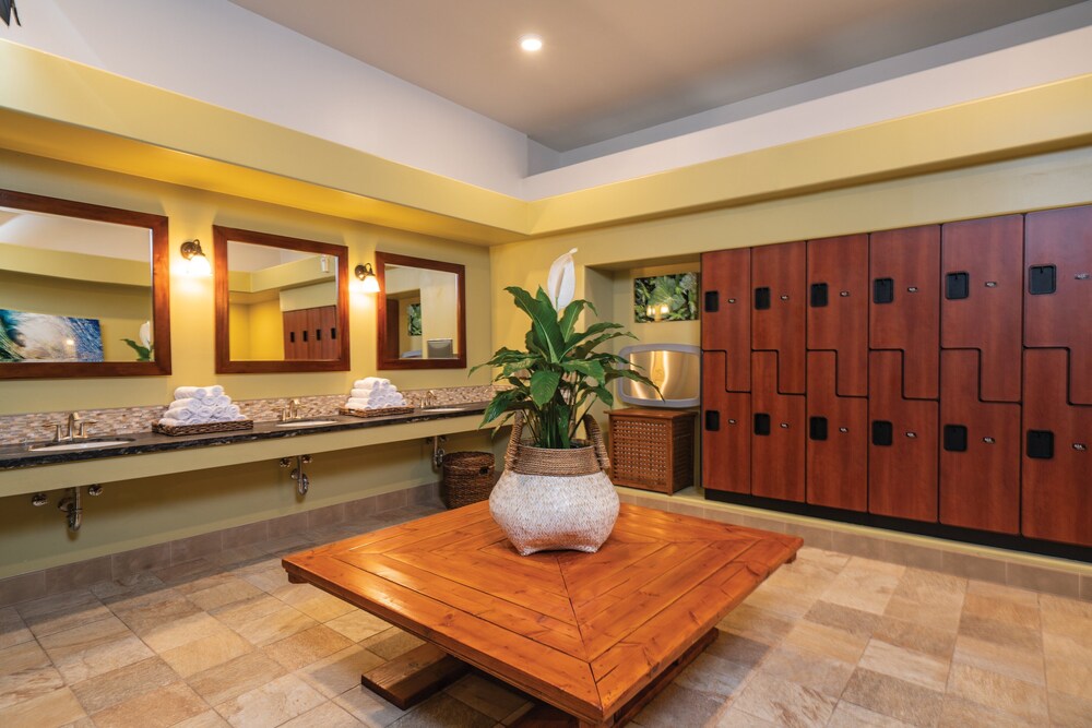 Private spa tub, Kona Coast Resort