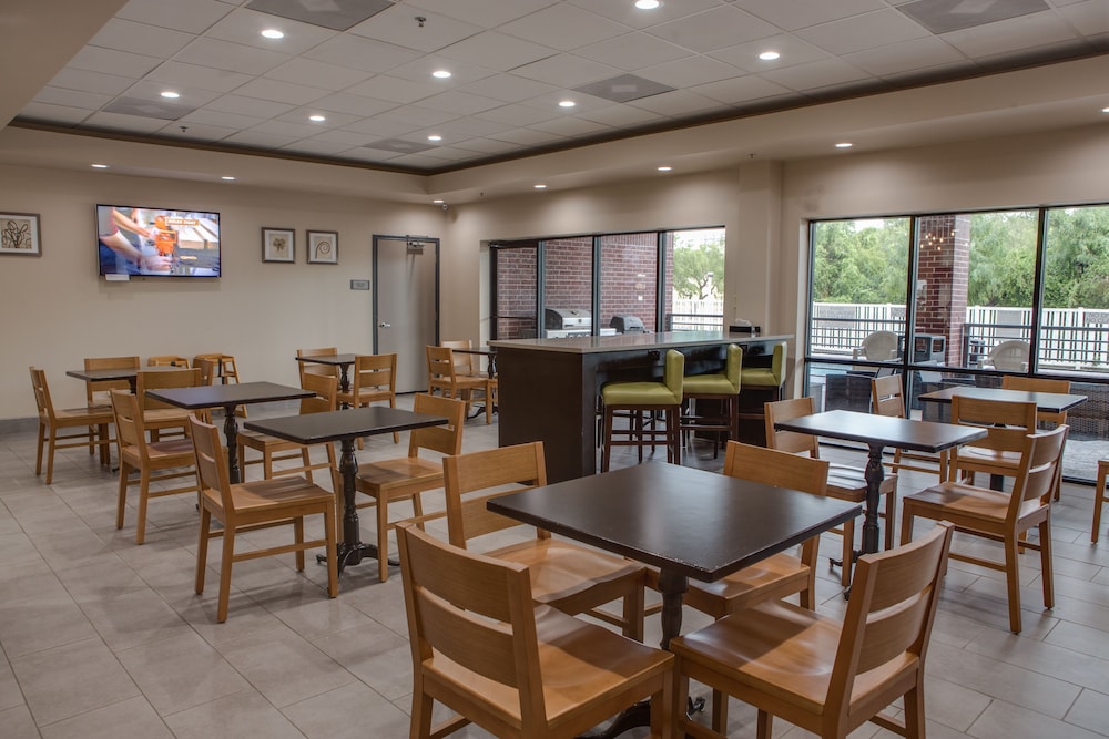 Country Inn & Suites by Radisson, Harlingen, TX