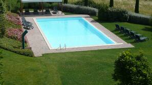 Piscina all'aperto