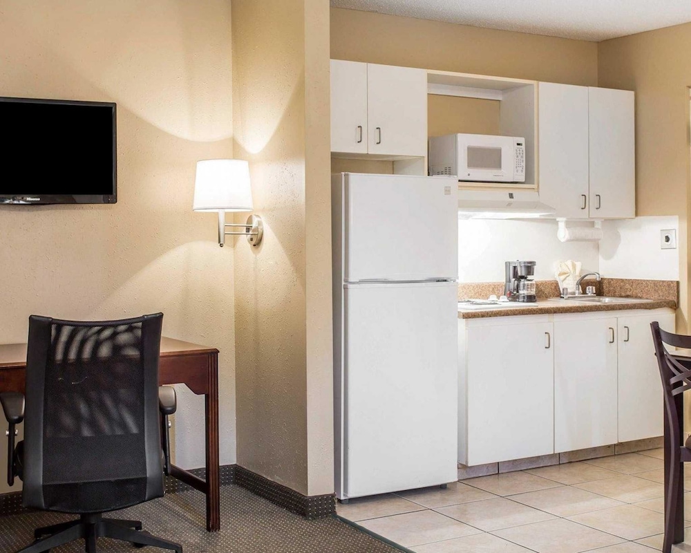 Suburban Extended Stay Kennesaw