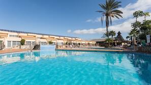 2 outdoor pools, open 10:00 AM to 6:00 PM, pool umbrellas, pool loungers