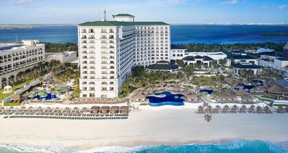 JW Marriott Cancun Resort & Spa