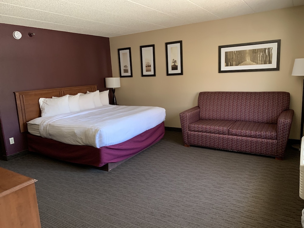 AmericInn by Wyndham Duluth South Black Woods Event Center